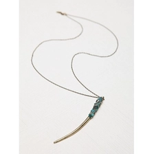 China modern elements color rhinestone buffalo horn pendant necklace manufacturer