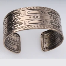 Çin patriotic identification plain metal cuff bracelet B10121 üretici firma