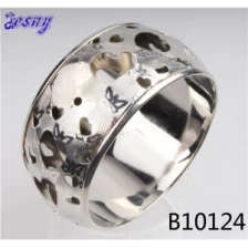 China thick turkish silver chrome hearts bangle bracelet B10124 manufacturer