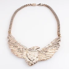 Çin vintage crystal gold eagle statement necklace N90076 üretici firma