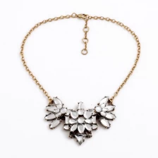China Hot Lady Accessories Clear Stacked Gems Stone Statement Necklace Wholesale Fashion Jewelry OEM Factory Hersteller