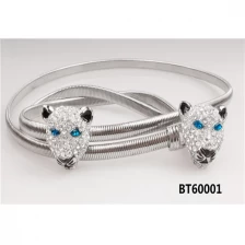 China OEM ODM Custom Fashion New Style Metal Chain Belt  Elastic Belt For Women Stretch Metal Gold Belt manufacturer