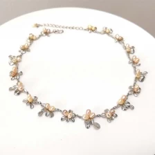 China Perfect Leaf Pearl Necklace Styles Precious Charm Necklace Manufacturer in China manufacturer