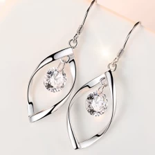 China Professional Supplier Sterling Silver Long Stud Earring Factory in China manufacturer