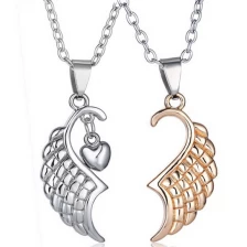 China Simple Gold Silver Angel Wings Jewelry Imitation Stainless Steel Alloy Lover Gifts Couple Choker Necklace Manufacturer manufacturer