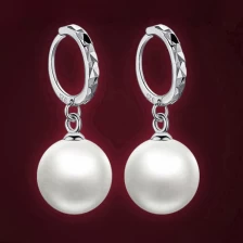 China Sterling Silver Earrings Women's 925 Sterling Silver Fashion Pearl Earrings manufacturer