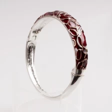 China Groß Legierung Kupfer Gold Silber Plated Armband weiblich bunt Hersteller