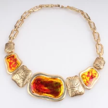 China Women's Gender and Alloy Jewelry Main Material Geometry Resin Stone Choker Necklace manufacturer