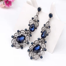 China Fashion diamond silver,nickel plated stud earrings supplier for women manufacturer
