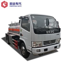 الصين دونغفنغ العلامة التجارية 5000L / 1200Gals المورد شاحنة خزان الوقود الصغيرة في الصين الصانع