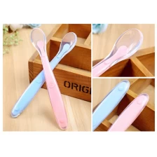 China BPA Free Baby Products non-toxic flexible silicone baby spoon, Feeding Spoon for baby manufacturer