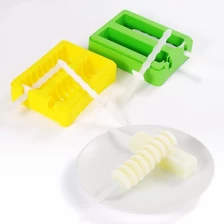 China BPA free Silicone 12*11cm stackable popsicle mold sets, with stick and cover manufacturer