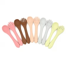 China Eco-friendly Bpa Free 100% Food Grade Safe Silicone Baby Fork And Spoon Baby Feeding Set For Toddler Training manufacturer