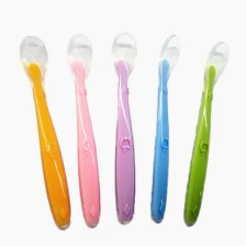 China FDA Grade Soft Silicone Spoons Baby Feeding Training Spoons Suppliers manufacturer