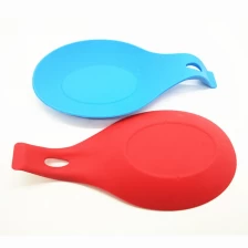 China Heat Resistant Large Almond Shape Silicone Spoon Holder Rest manufacturer