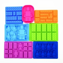 China Lego Silicone Molds Building Blocks and Robots, Ice cube Bricks Tray ,Set of 8 fabricante