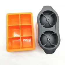 China New Arrival ! 2 pack Plastic Large ice ball mold, Silicone ice cube tray for Whisky Party Hersteller