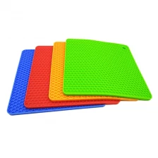 China Quadratische Honeycomb Wärmedämmung Silikon Untersetzer Pad, Topflappen Matte Hersteller