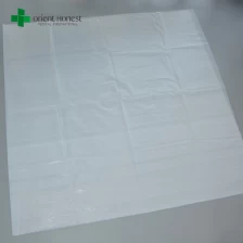 Chine drap de lit PE pour les hôpitaux, les feuilles de plastique jetables imperméables, une fois usine de drap de lit utilisation de polyester fabricant