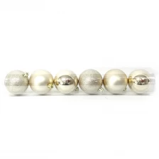 中国 3.15" Durable Plastic Christmas Ball メーカー