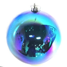 Chiny Attractive wholesale christmas plastic ball ornament producent