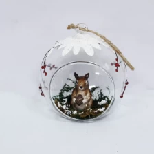 Cina Delicate Fine Quality Hanging Ball Decoration produttore