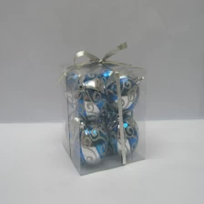 Chine Boule de Noël peintes diversifiée de plastique fabricant