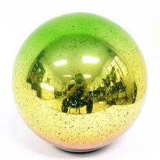 Chiny Good Quality Glass Ball Ornament With Led Lights producent