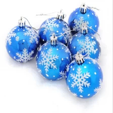 China Inexpensive High Quality Christmas Plastic Bauble With Snowflake manufacturer