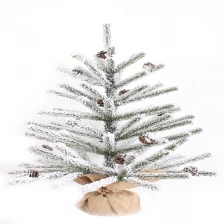 China Unique slim mini tabletop artificial christmas trees fabricante