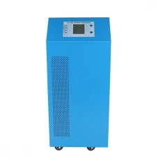 China hybrid inverter dc 24v to ac 6000w pure sine wave inverter with built-in 40a solar controller manufacturer