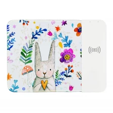 China Desktop Qi Standard Wireless Charging Gaming Mouse Pad with Customized Foldable Robber Material Surface and LED Charging Indicator (MH-D80) manufacturer