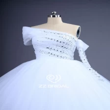 porcelana Moldeado con volantes de lujo y diamantes una manga larga fabricante vestido de novia de la princesa fabricante