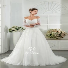 الصين ZZ الزفاف 2017 قباله الدانتيل الكتف الرباط اللباس الزفاف الخط الصانع