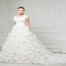 China ZZ bridal 2019 handmade flowers strapless ruffled A-line wedding dress manufacturer