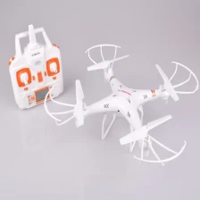 China 2.4GHz 6-Axis 360 Outdoor RC Quadcopter With 2.0 MP camera With Light manufacturer