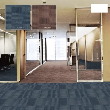 Chine Fabricants de tuiles de tapis commerciaux noirs Carreaux de tapis carrés berbères gris fabricant