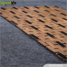 China New pattern Teak wooden mat to protect bathing  IWS53362 fabricante