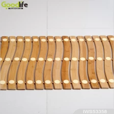 China Practical Solid Teak Wooden Bath Mat  IWS53358 fabricante