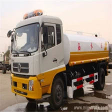 China China Alta qualidade e Dongfeng 4x2 Chassis 10000 Liter Water Tank Truck fabricante