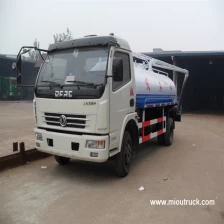 China China famous brand Dongfeng 4x2 sewage suction truck fecal suction truck manufacturer
