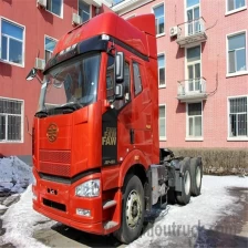 중국 FAW의 6X4 J6P CA4250P66K24T1A1E4 높은 탑 디젤 견인 트럭 / 트랙터 트럭의 구성 제조업체