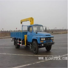 China DongFeng 3.5 Ton truck crane for pengilang