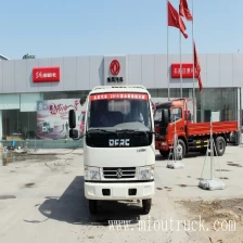 Tsina Dongfeng Duolika DFA1040S30DB Single-hilera Rack Body Truck Manufacturer