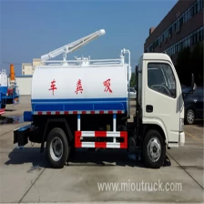 China Nova condição Dongfeng fecal caminhão de sucção a vácuo fabricantes china Camião Bomba de Esgoto fabricante