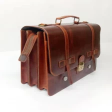 中国 Genuine Leather Briefcase wholesale luxury top grain Leather classic Briefcase for Man メーカー