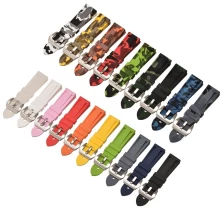 Cina CBUS22 20mm 22mm 24mm 26mm Camouflage Rubber Silicone Watch Band produttore