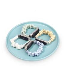 Chine CBXM556 Sangle de remplacement en tissu de bracelet de cheveux élastique pour Xiaomi Mi Band 5 fabricant