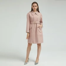 China Elgant Women Pink Coat China ODM fabricante