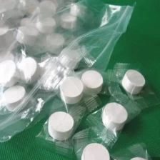 China High Quality Compressed Disposable Soft Smooth Compressed Face Towels Candy Individual Packing manufacturer
